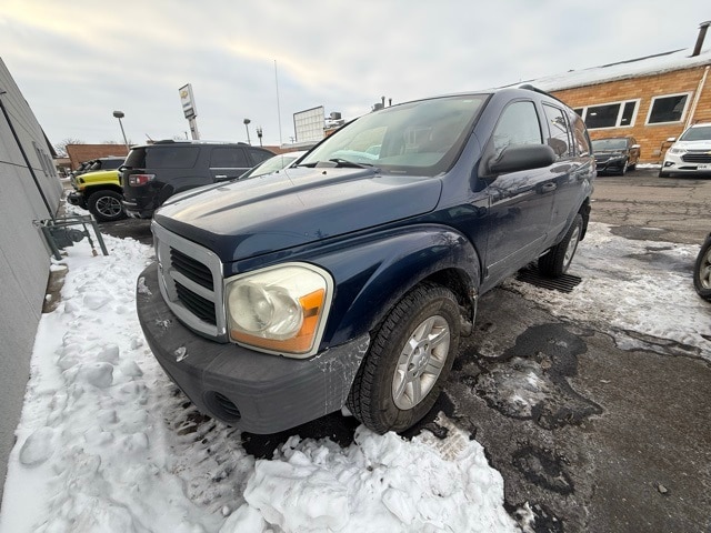 Used 2005 Dodge Durango SXT with VIN 1D4HB38NX5F589421 for sale in Archbold, OH