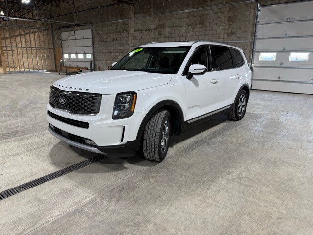2021 Kia Telluride EX photo 3