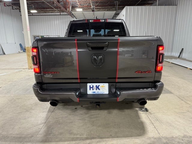 2022 Ram 1500 Sport photo 3