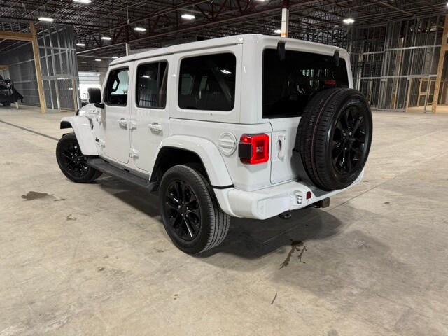 2023 Jeep Wrangler Altitude photo 4