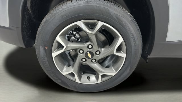 2026 Chevrolet Trax LT - Photo 35