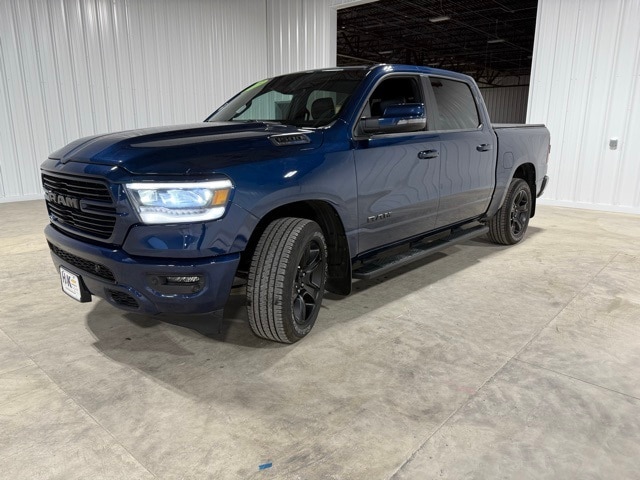 2023 Ram 1500 Sport photo 3