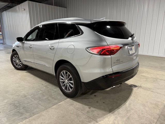 2022 Buick Enclave Premium photo 3