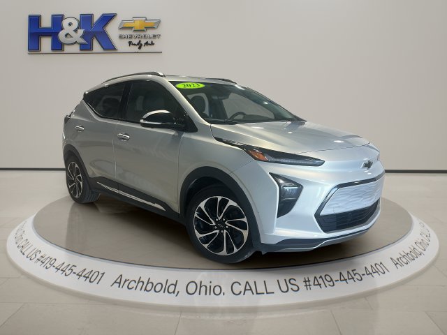 Used 2023 Chevrolet Bolt EUV Premier with VIN 1G1FZ6S02P4161591 for sale in Archbold, OH