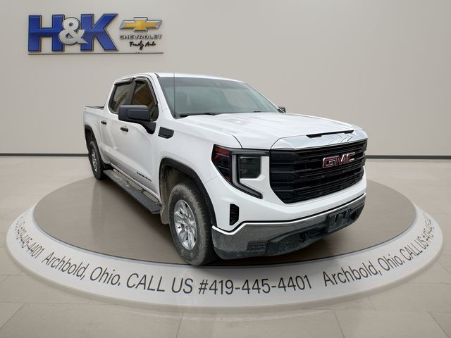 2023 GMC Sierra Pro 4WD Crew Cab Short Box's photo