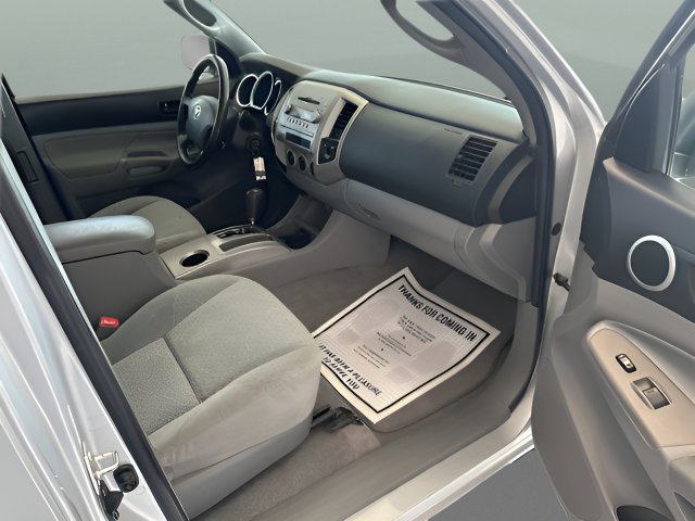 2006 Toyota Tacoma PreRunner - Photo 14