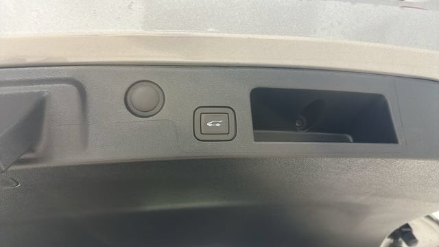 2027 Chevrolet Equinox LT - Photo 30