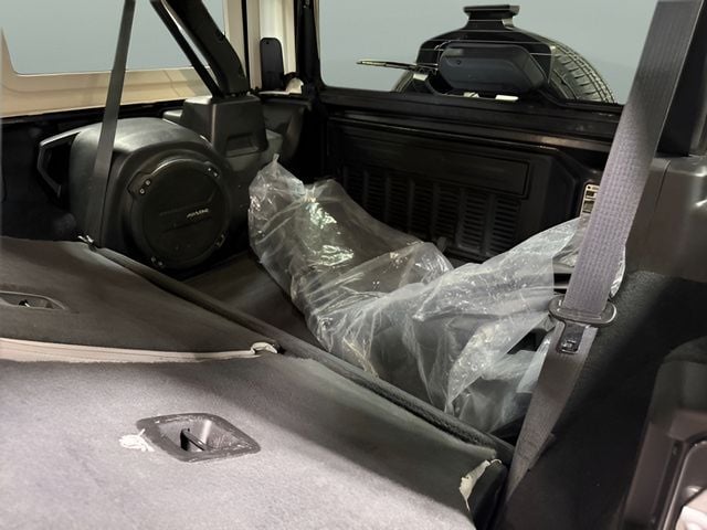 2021 Jeep Wrangler Unlimited Sahara High Altitude 4xe - Photo 13