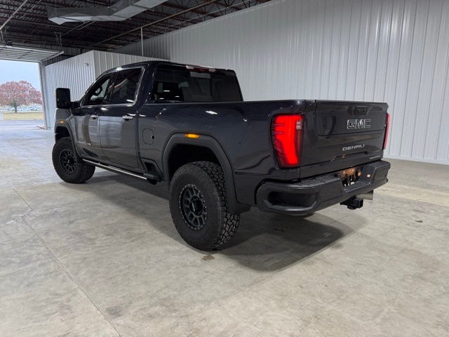2025 Gmc Sierra 3500 HD Denali Ultimate photo 4