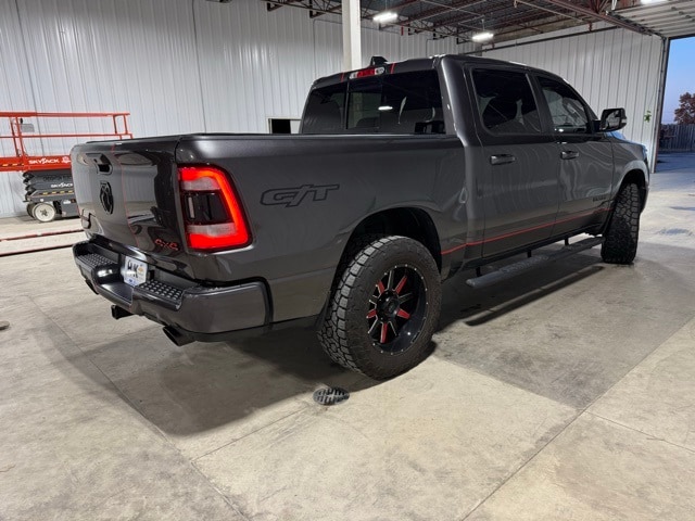 2022 Ram 1500 Sport photo 4