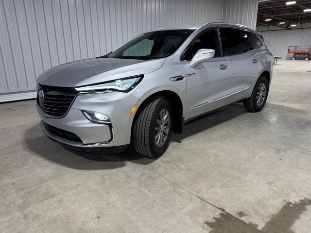 2022 Buick Enclave Premium photo 2