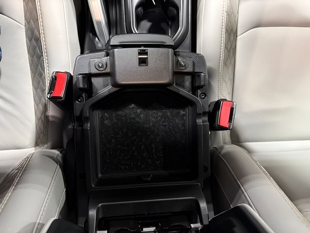 2021 Jeep Wrangler Unlimited Sahara High Altitude 4xe - Photo 19