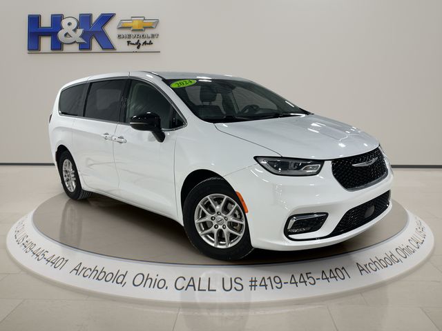 2024 Chrysler Pacifica