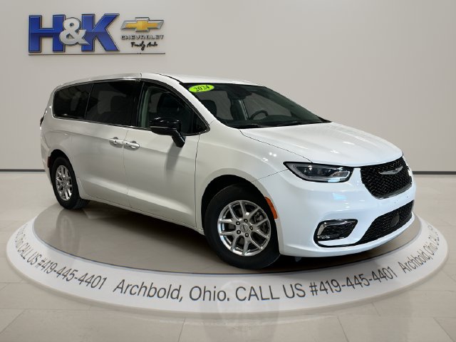 2024 Chrysler Pacifica