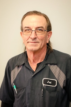 Staff member Joel Keim from ID_19ef0fb1b42f