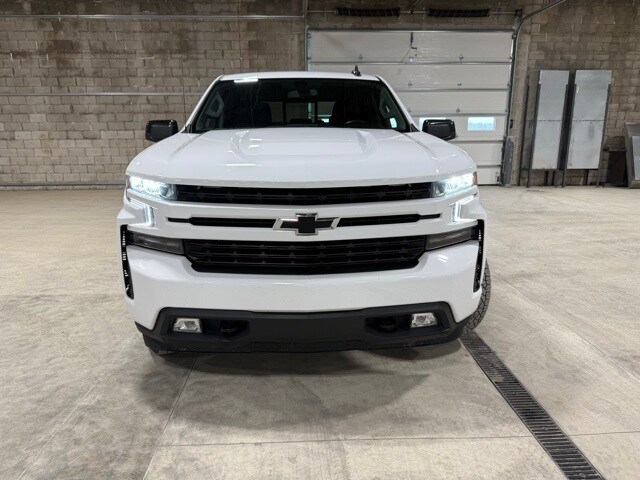 2019 Chevrolet Silverado 1500 RST photo 2