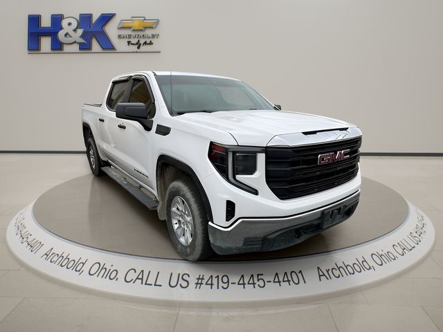 2023 GMC Sierra Pro 4WD Crew Cab Short Box's photo