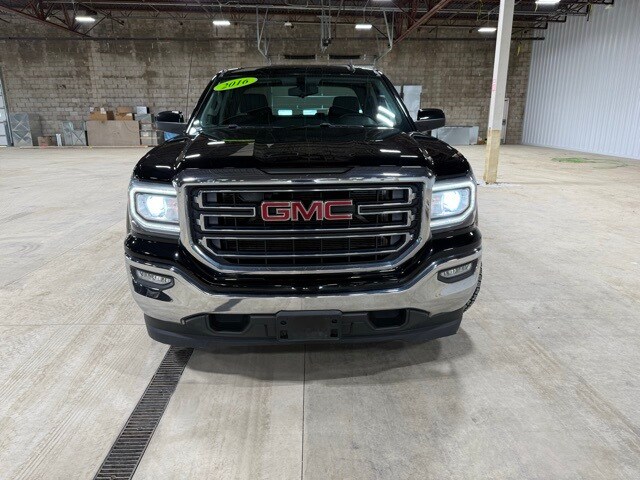 2016 Gmc Sierra 1500 SLE photo 2