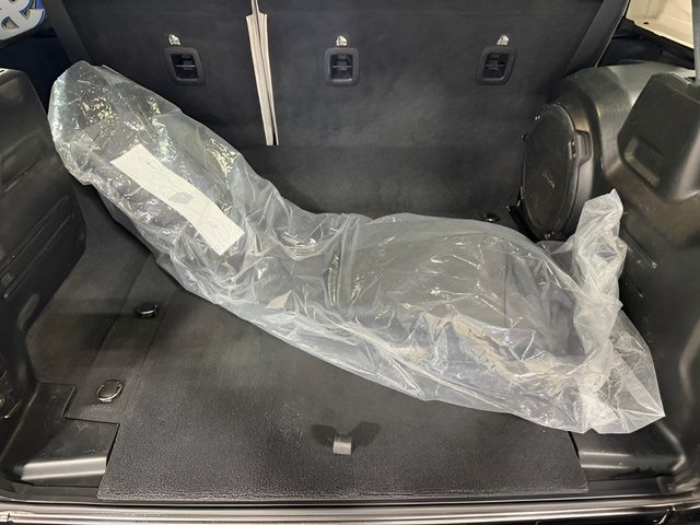 2021 Jeep Wrangler Unlimited Sahara High Altitude 4xe - Photo 9