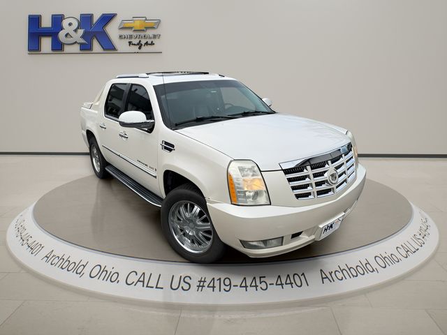 Used 2007 Cadillac Escalade EXT Base with VIN 3GYFK628X7G305368 for sale in Archbold, OH