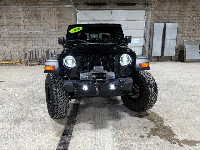 2020 Jeep Gladiator Sport photo 2