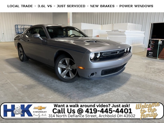 2016 Dodge Challenger SXT