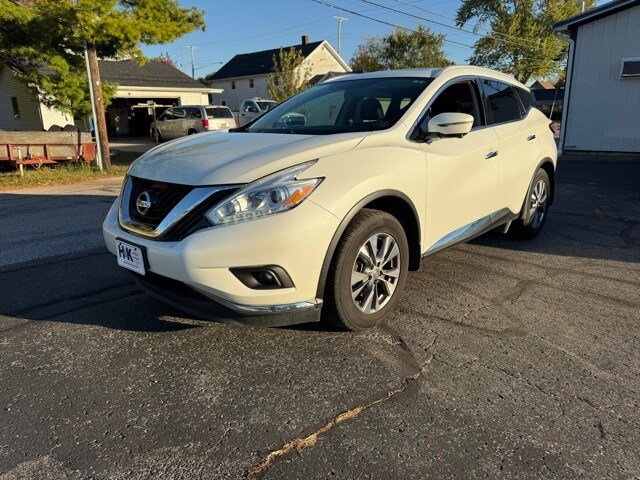 2017 Nissan Murano SL photo 2