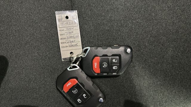 2024 Jeep Wrangler 4-Door Sport S - Photo 8
