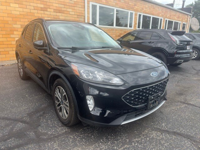 2021 Ford Escape SEL photo 4