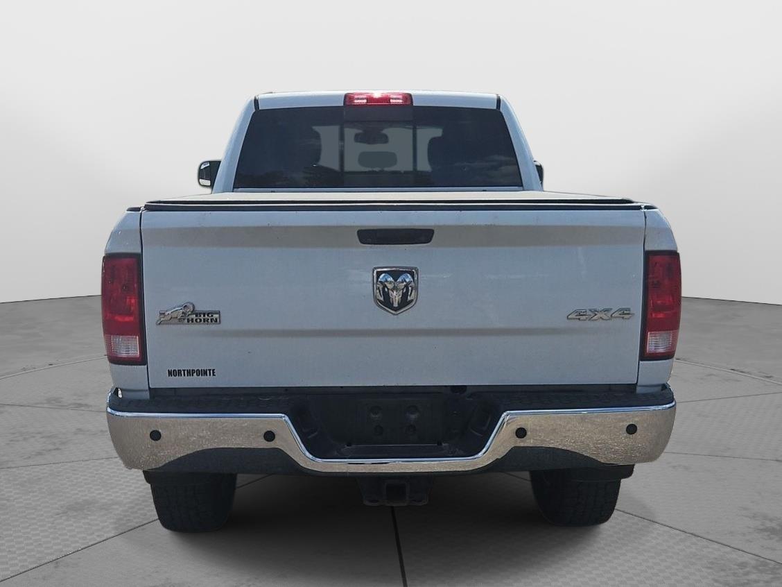 2017 Ram 2500 SLT photo 4
