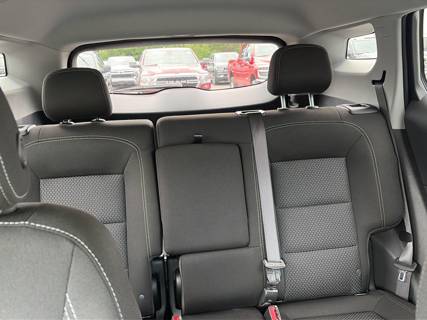 2024 GMC Terrain SLE - Photo 30