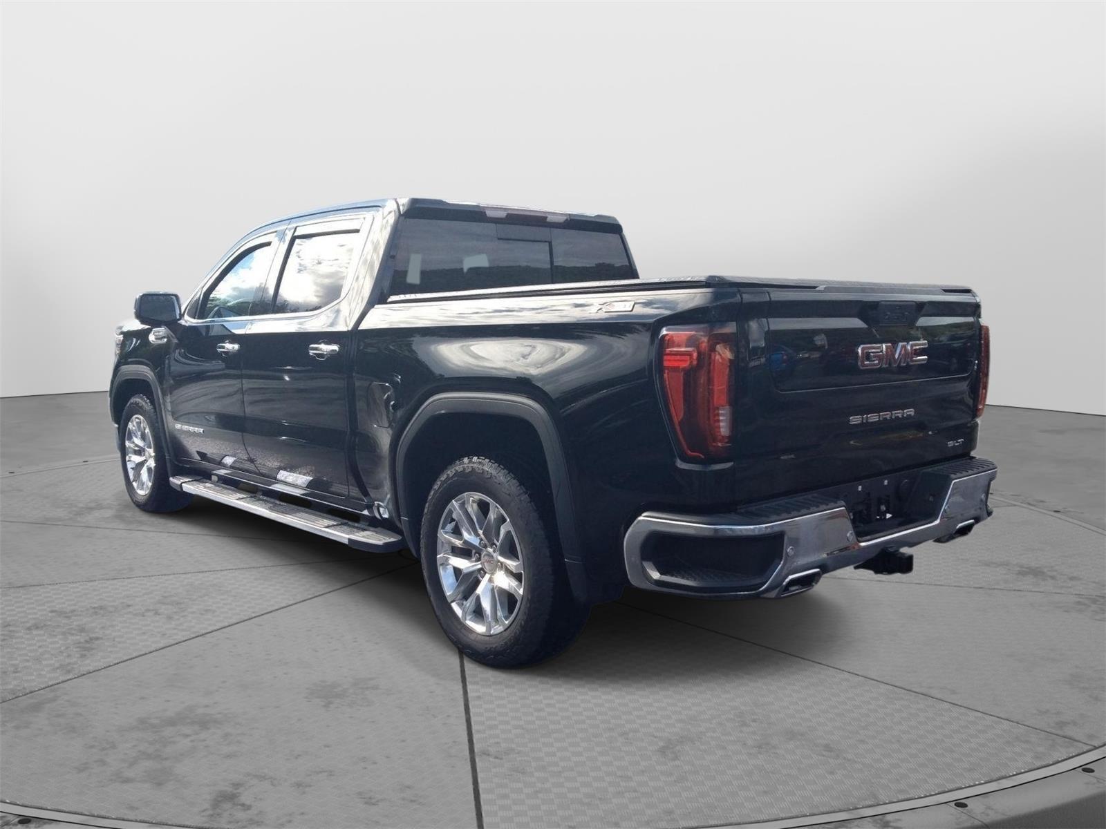 2021 Gmc Sierra 1500 SLT photo 3
