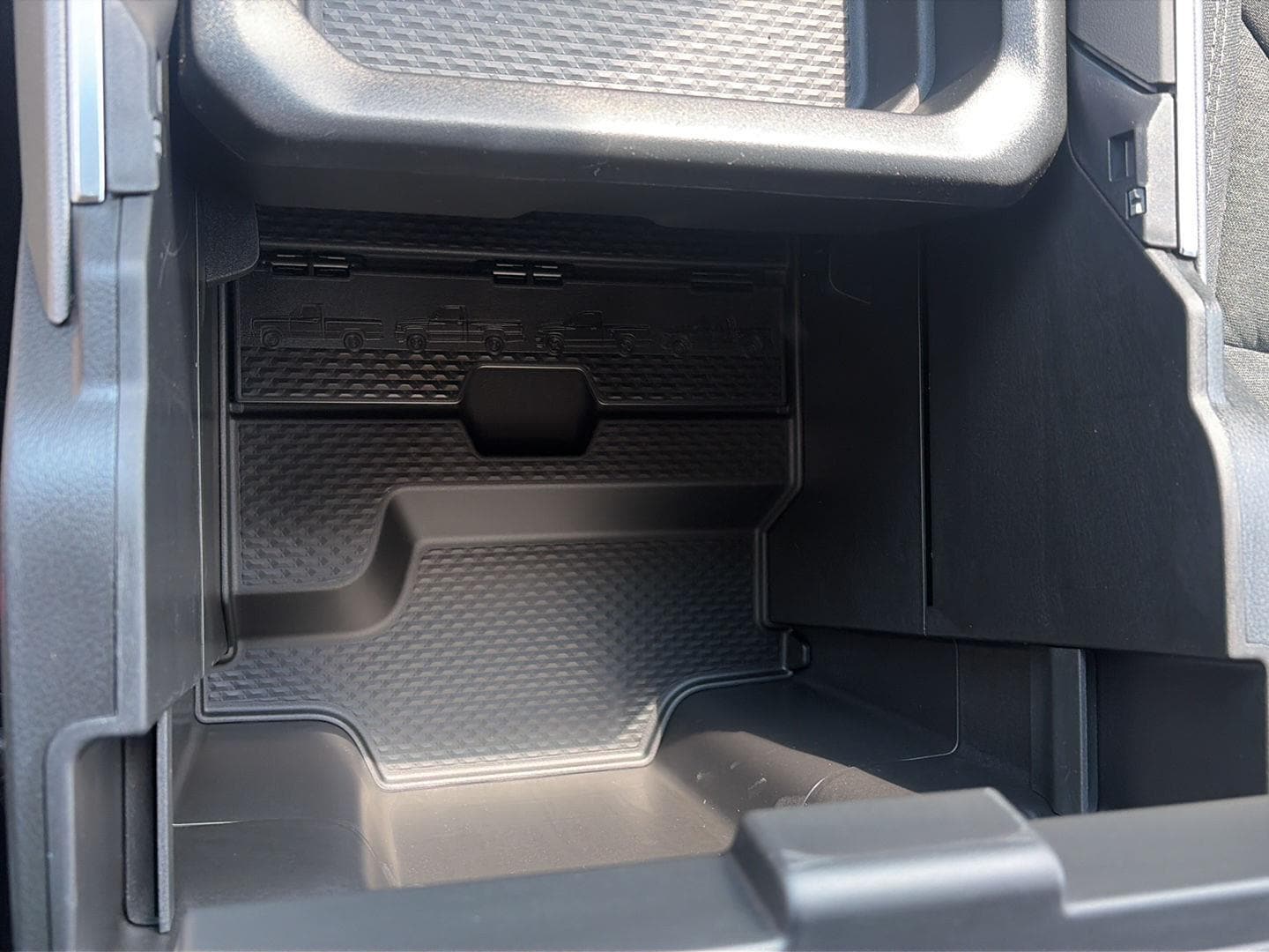2026 RAM 1500 Express - Photo 28
