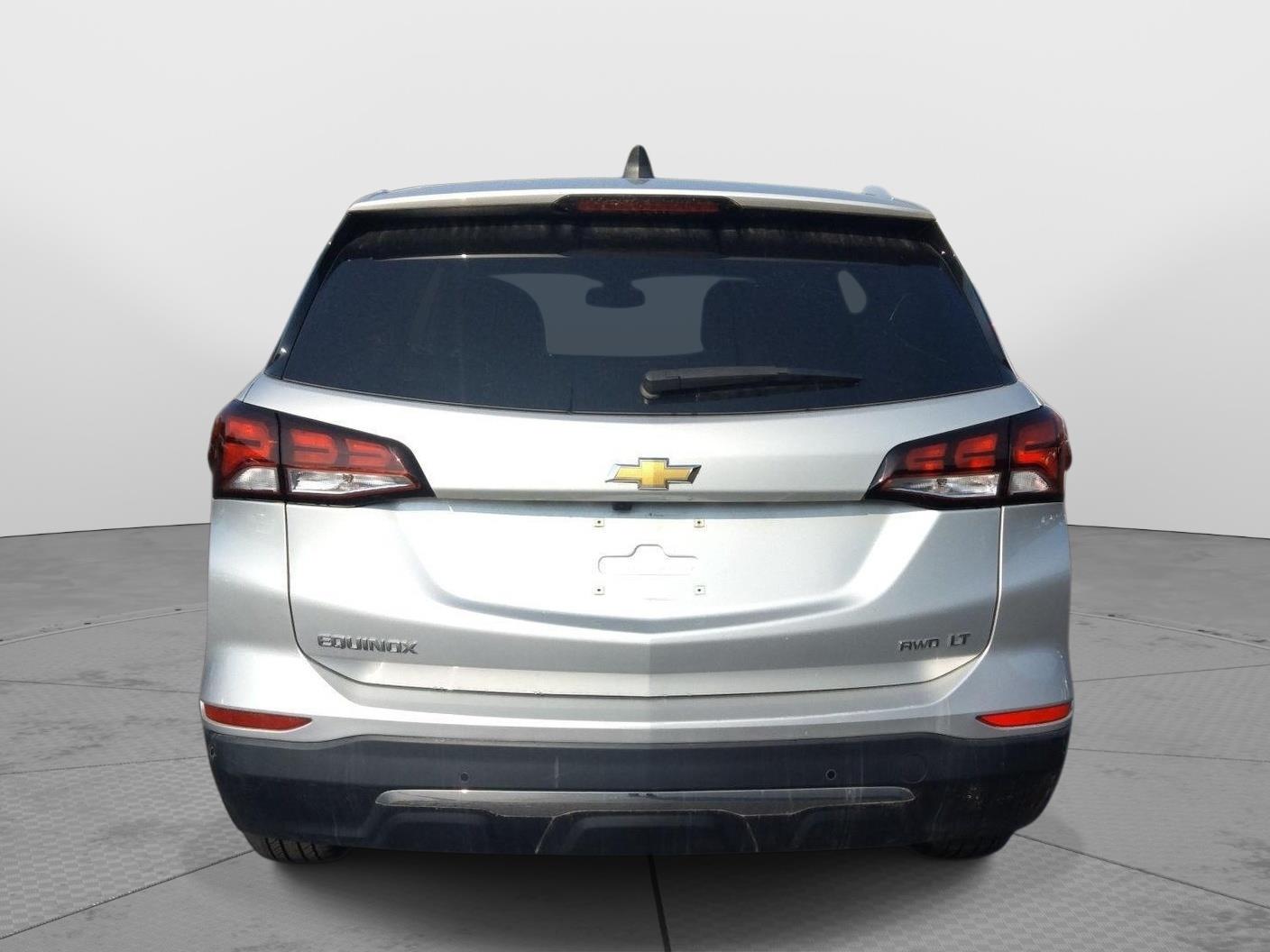 2022 Chevrolet Equinox LT photo 4