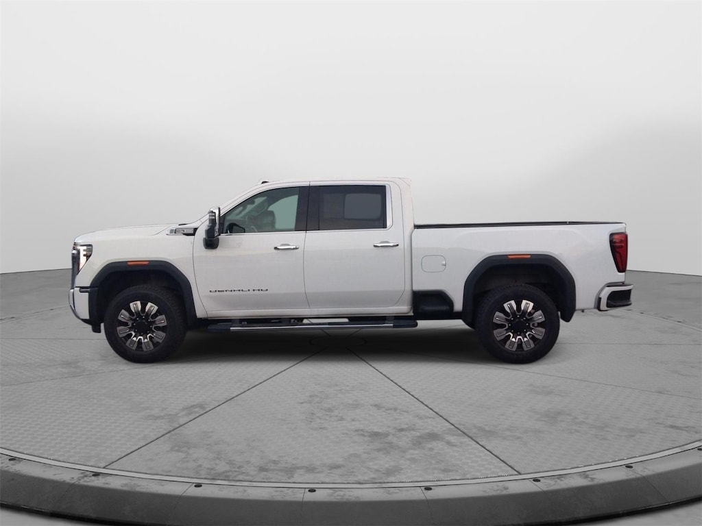 2024 Gmc Sierra 2500 HD Denali photo 2