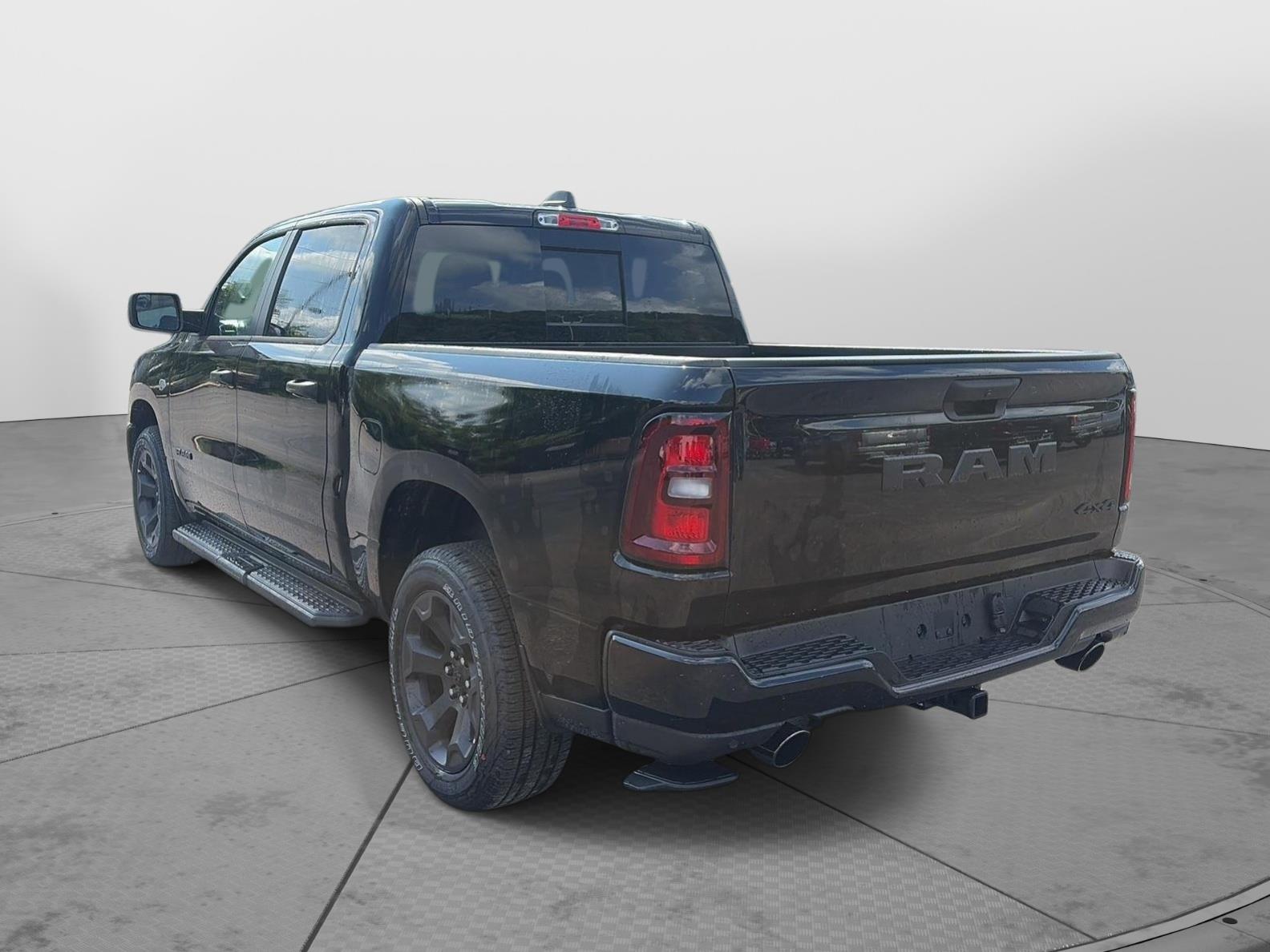 2026 RAM 1500 Express - Photo 7