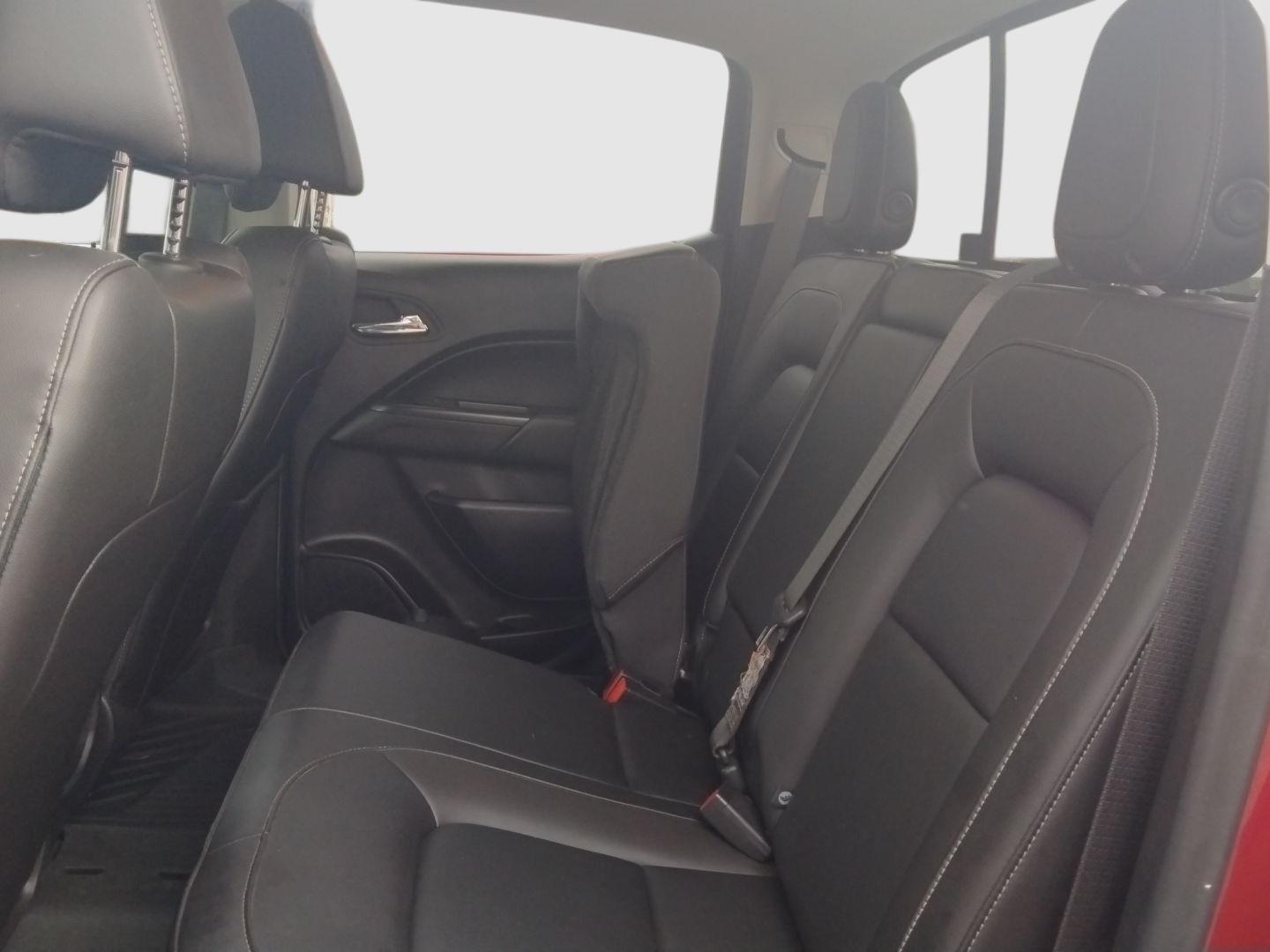 2019 Chevrolet Colorado ZR2 photo 2