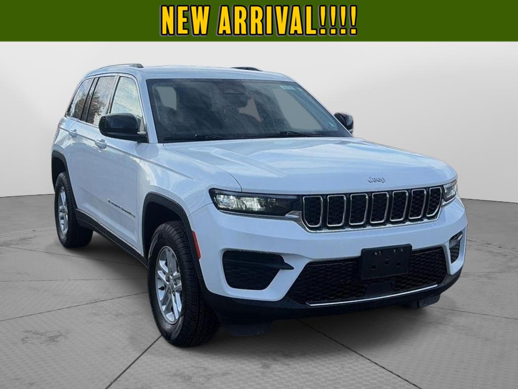 2023 Jeep Grand Cherokee Laredo