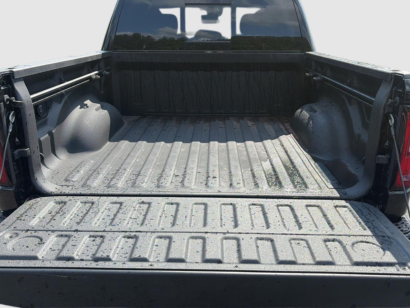 2026 RAM 1500 Express - Photo 10
