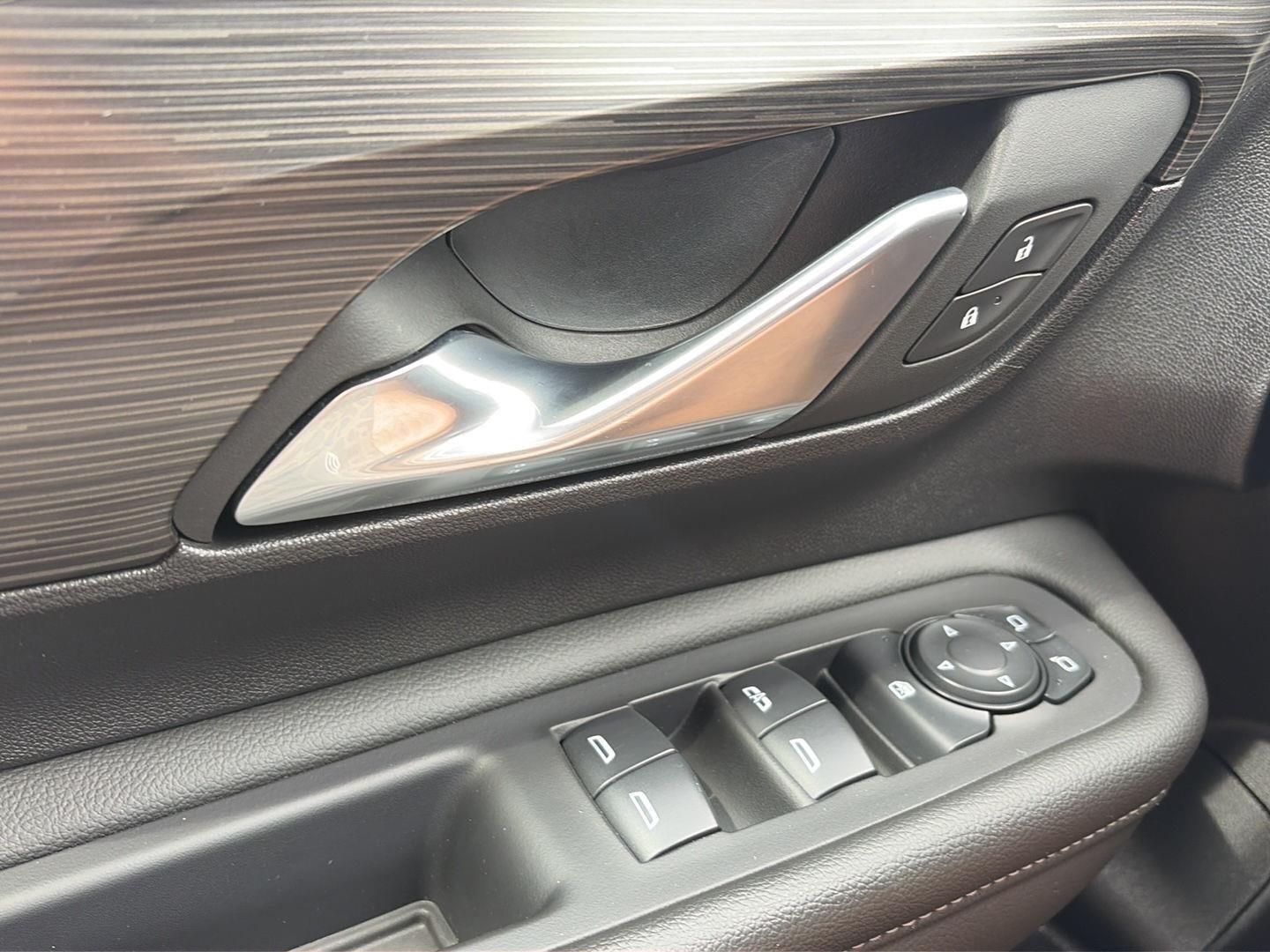 2024 GMC Terrain SLE - Photo 16