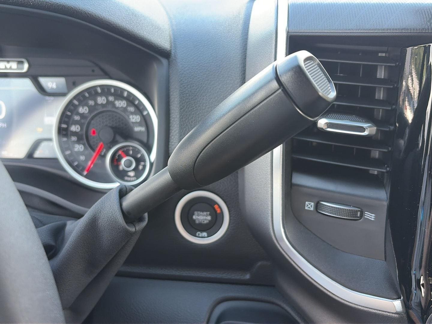 2026 RAM 2500 Big Horn - Photo 17