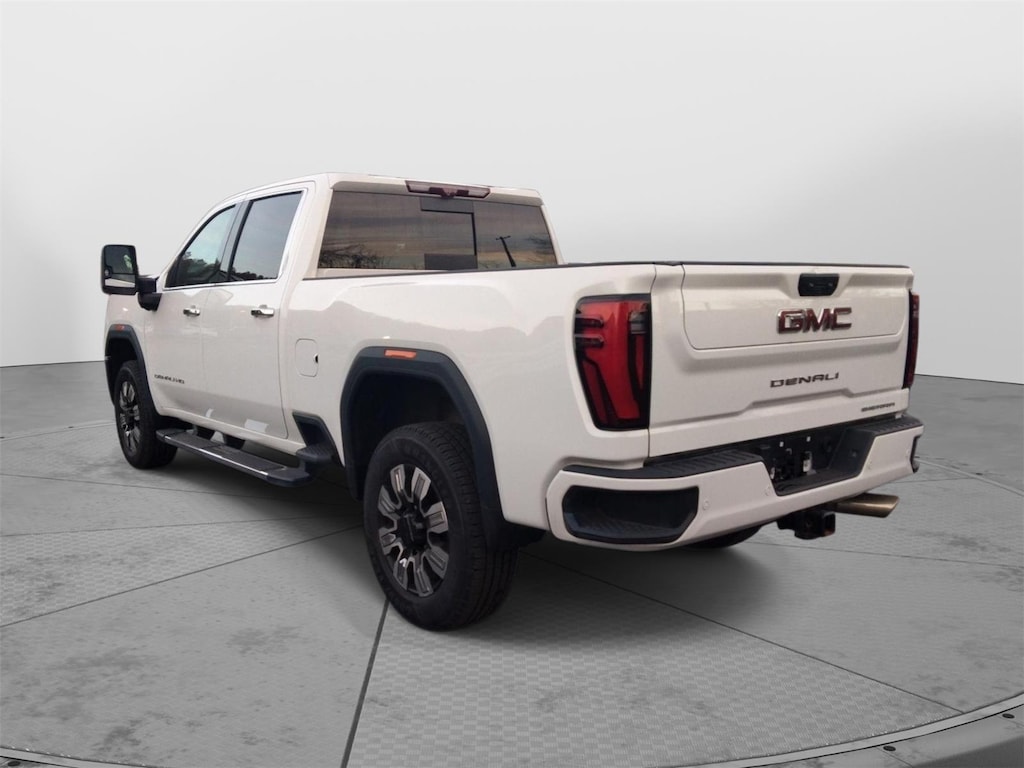 2024 Gmc Sierra 2500 HD Denali photo 4