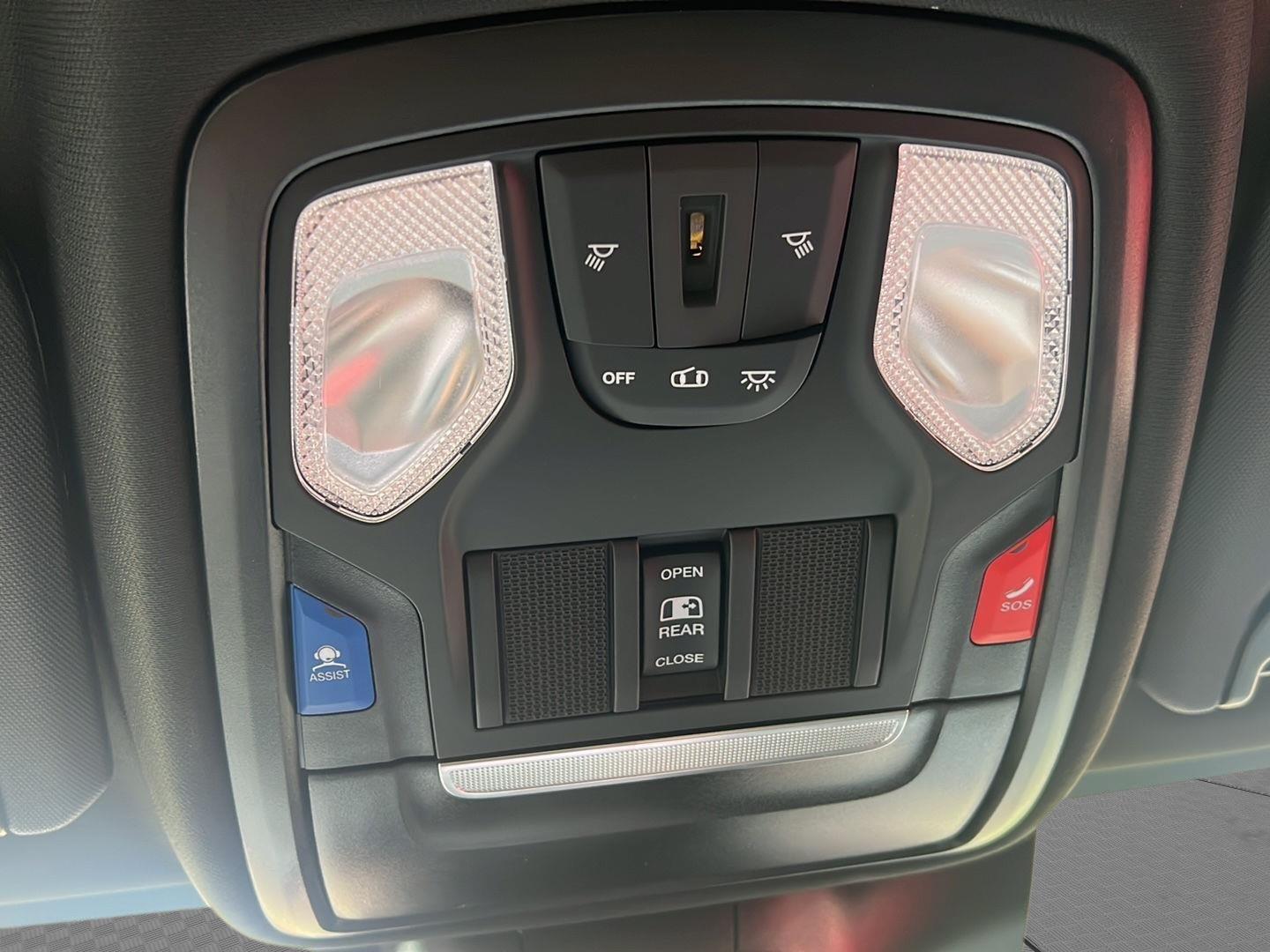 2026 RAM 3500 Tradesman - Photo 36