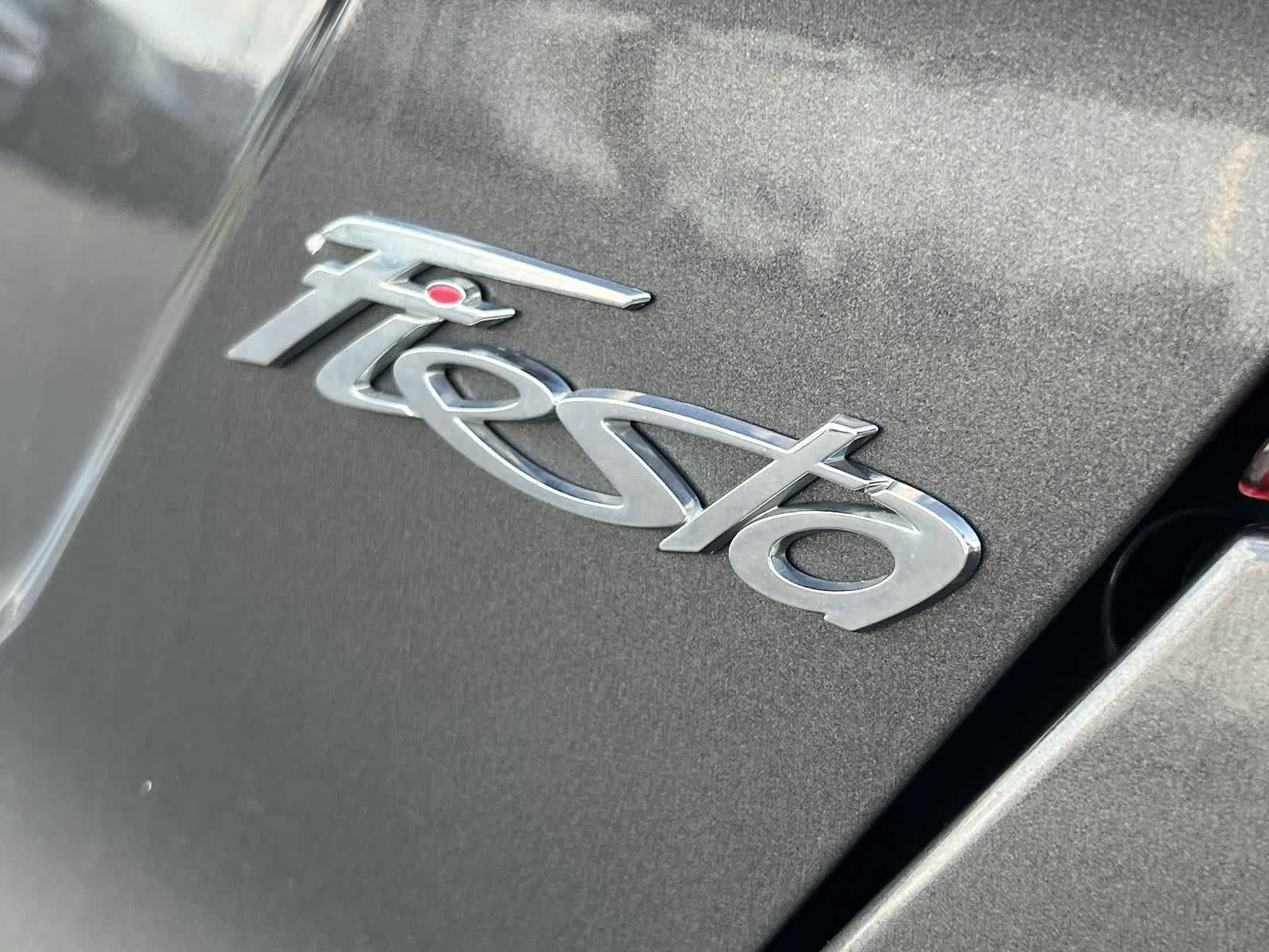 2016 Ford Fiesta Titanium 18