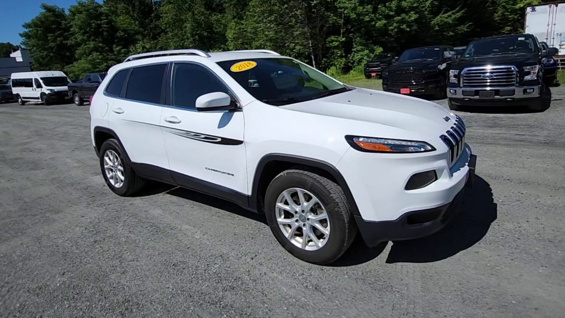 Used 2018 Jeep Cherokee Latitude Plus with VIN 1C4PJMLX7JD539589 for sale in Claremont, NH