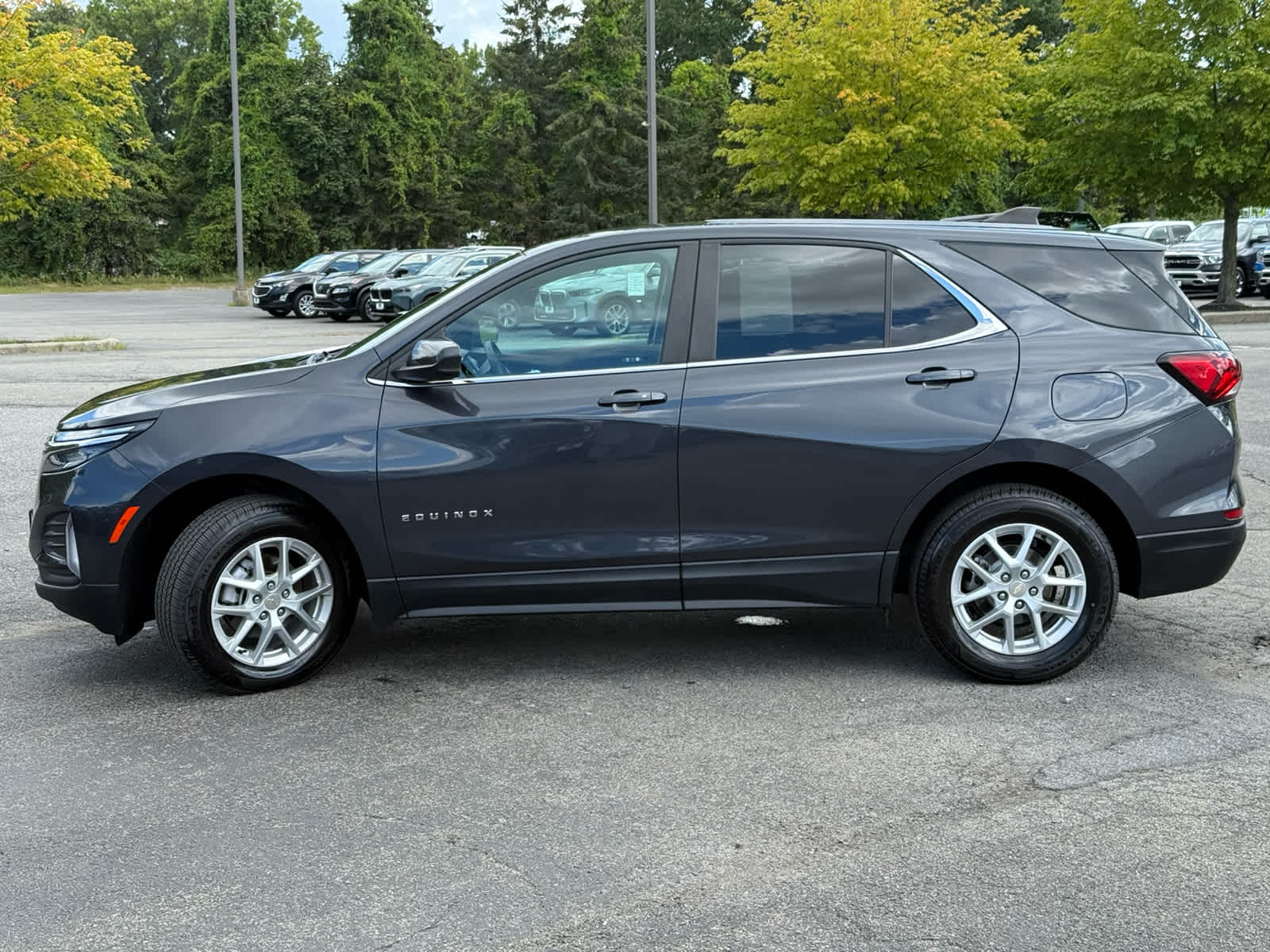 2023 Chevrolet Equinox LT photo 4