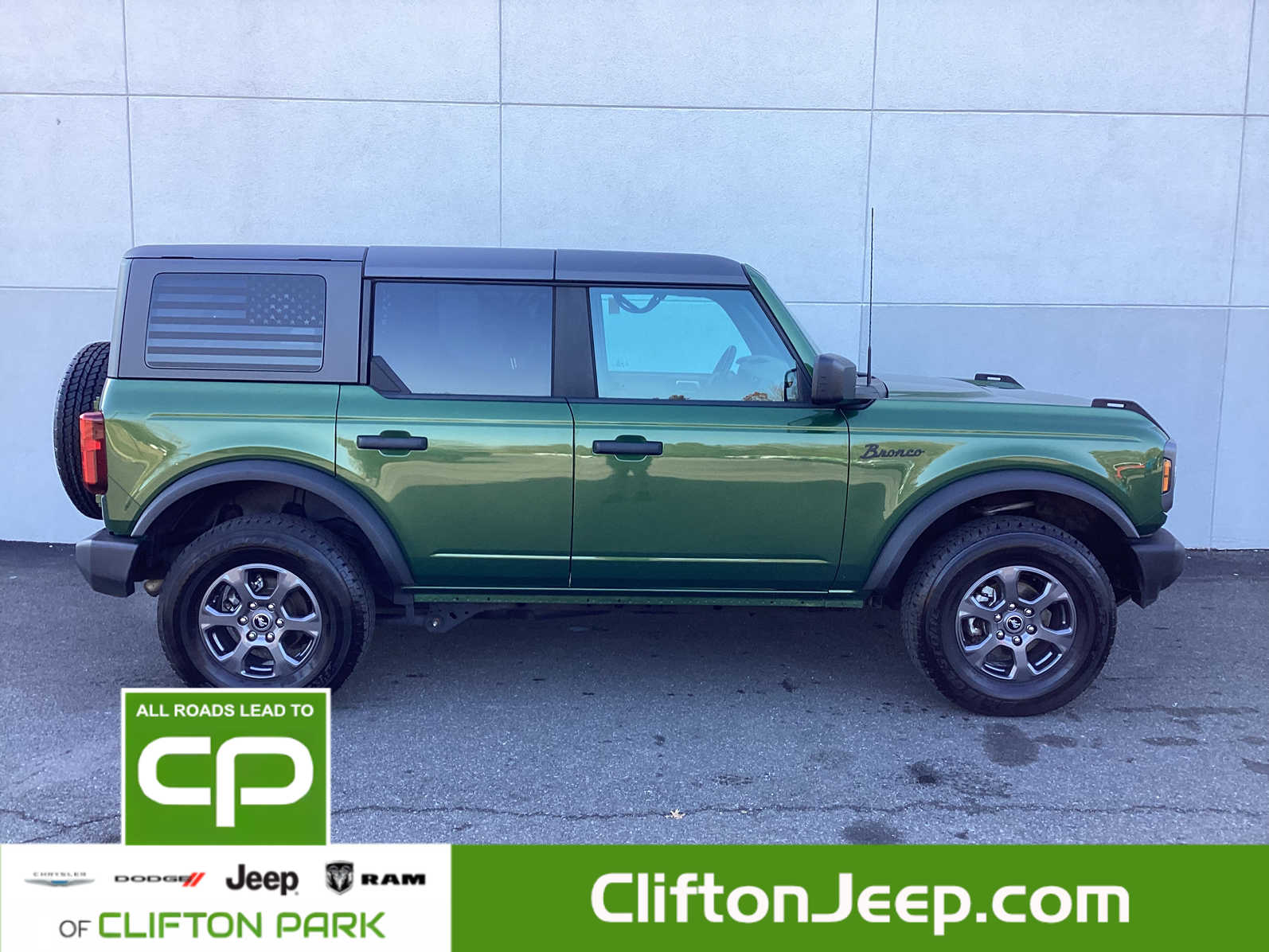 2022 Ford Bronco Base Big Bend Black Diamond Outer Banks photo 4