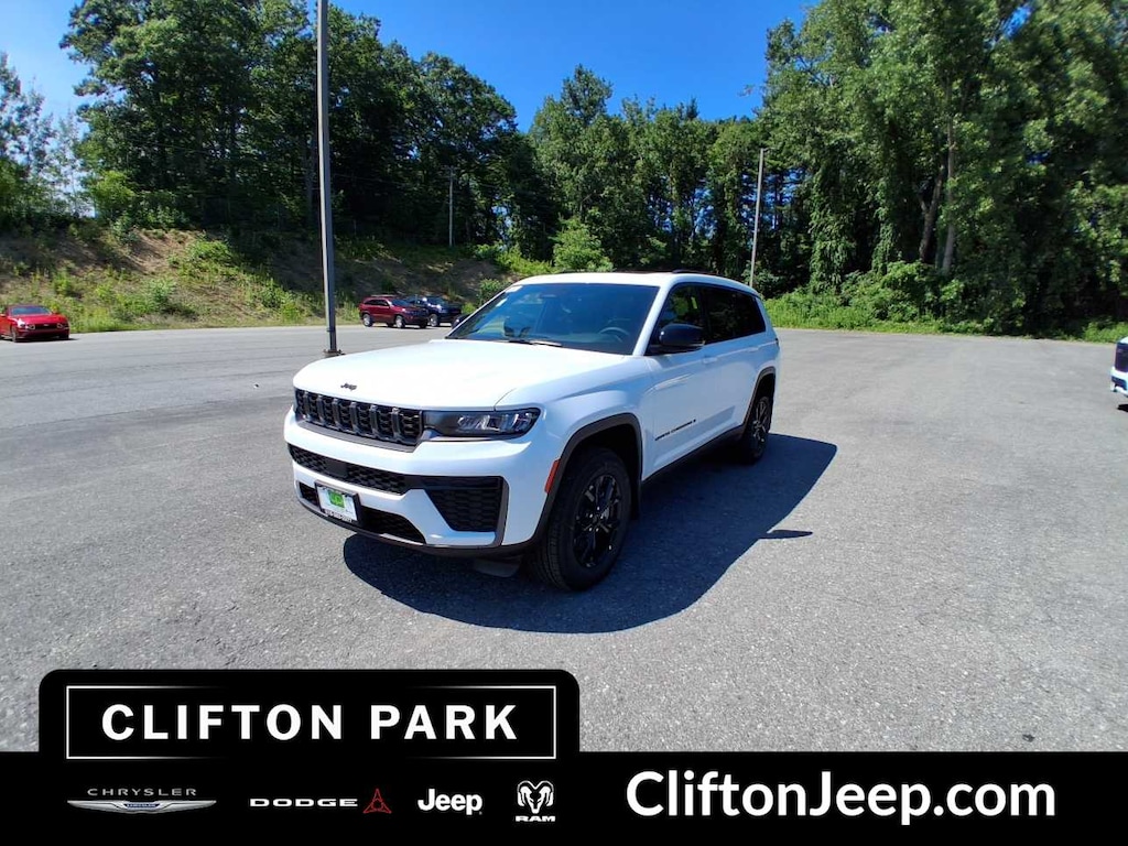 New 2026 Jeep Grand Cherokee L LAREDO ALTITUDE 4X4 Sport Utility