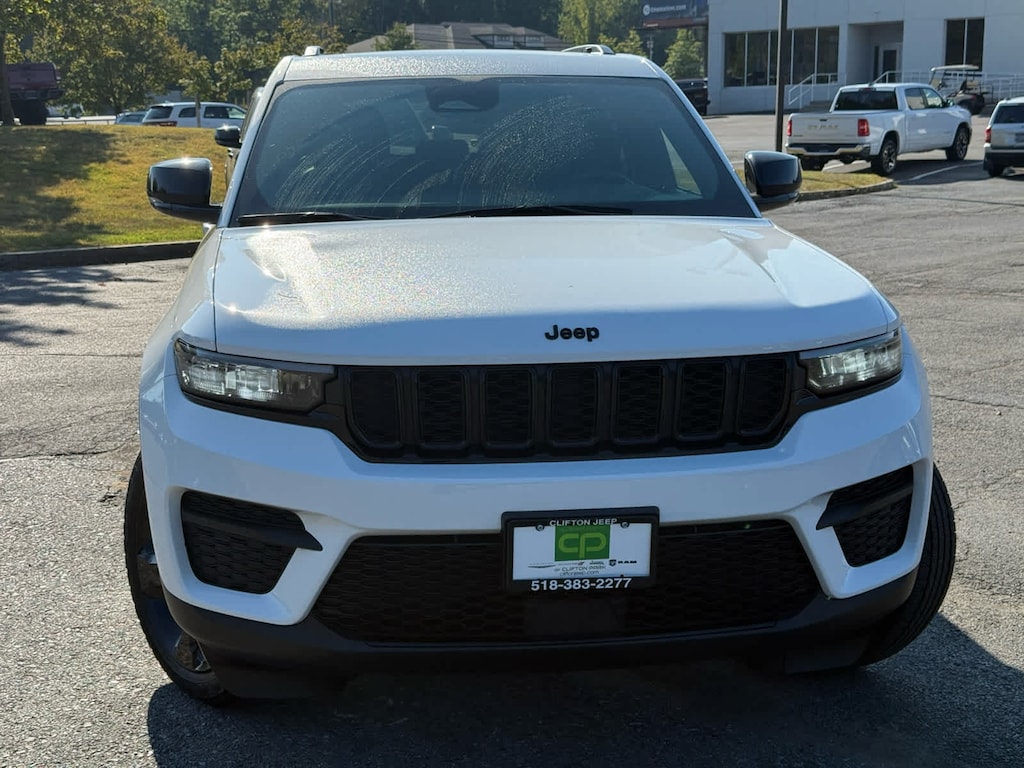Certified 2023 Jeep Grand Cherokee Altitude