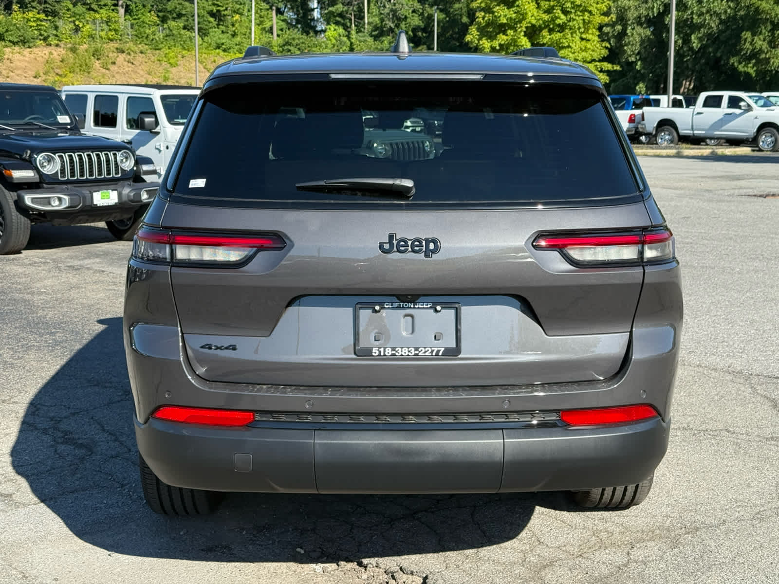 2025 Jeep Grand Cherokee L Altitude - Photo 6